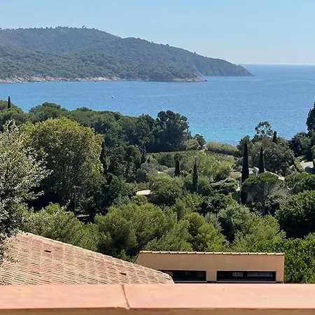Gigaro Sylvabelle Sea Lounge Apartamento *